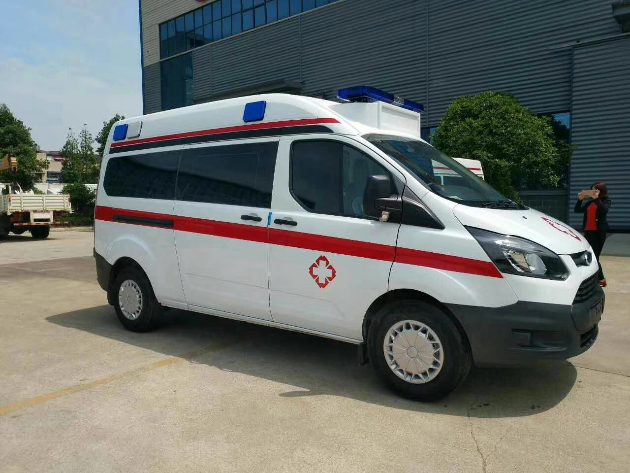 新化县出院转院救护车